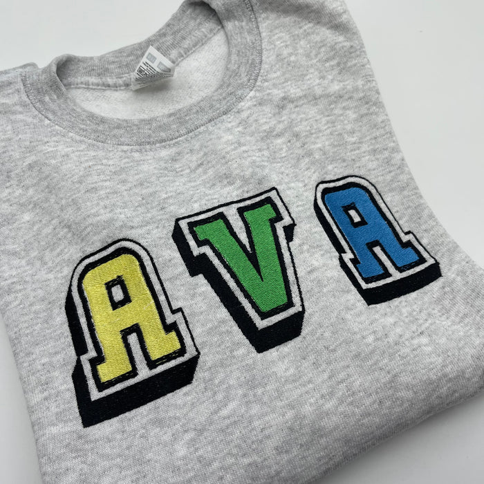 Kids sample sweatshirt 9-11 Ava 3d text