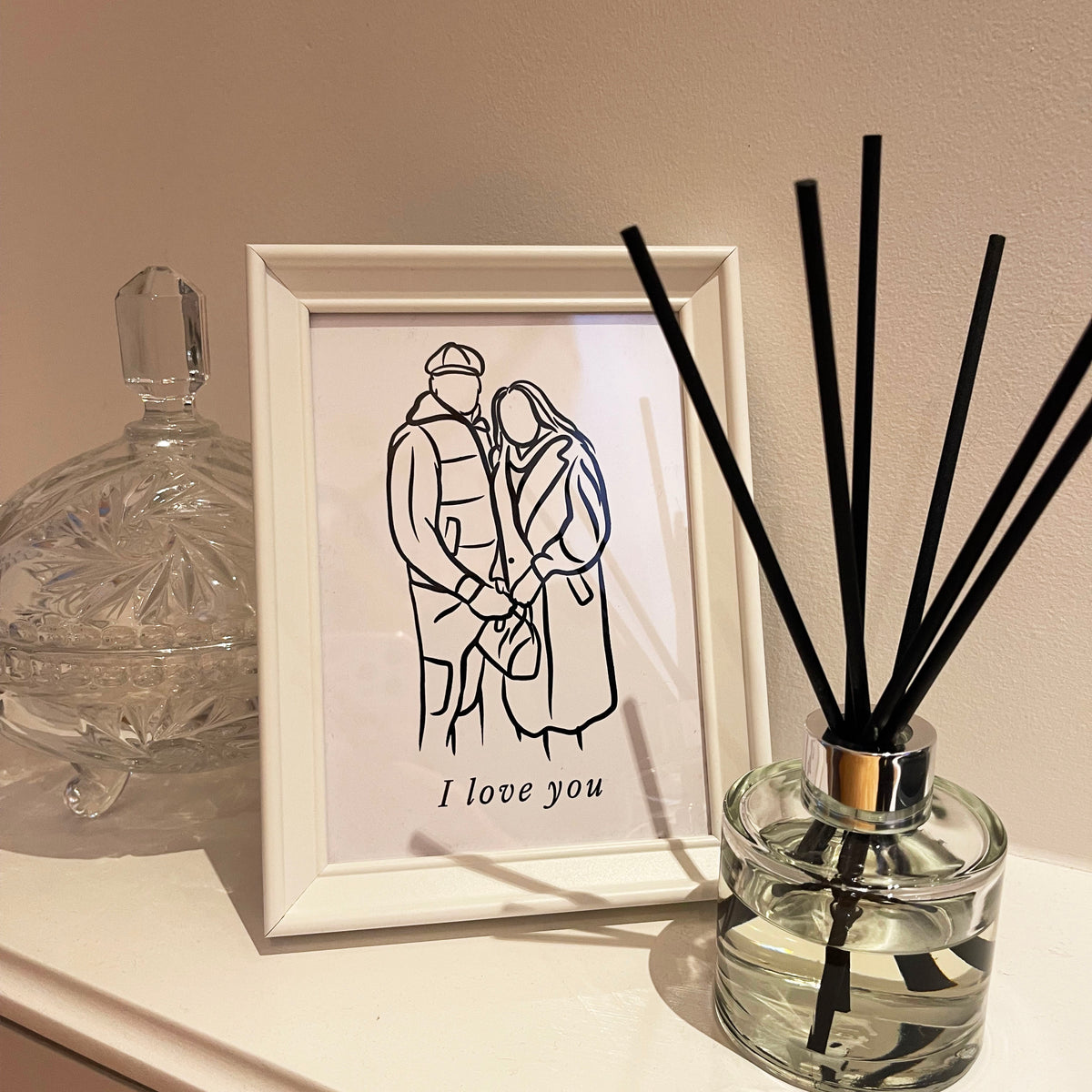 Personalised photo outline framed illustration