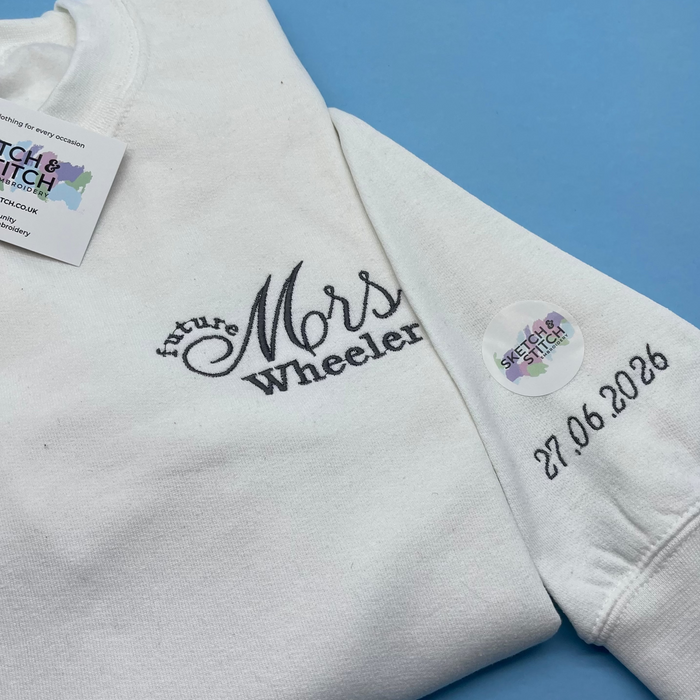 Adult sweatshirt personalised future Mrs