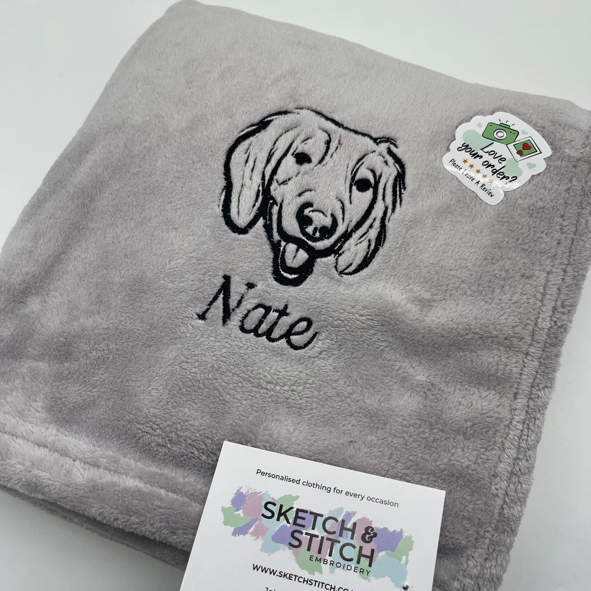 Personalised pet photo outline blanket
