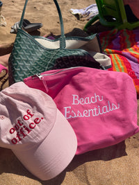 Out Of Office slogan Unisex Cap